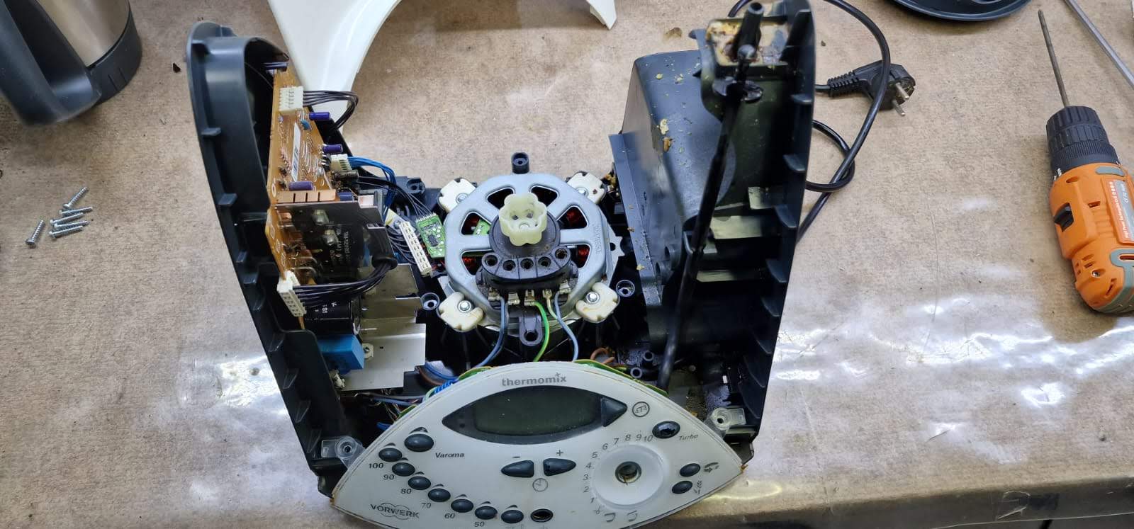 Dónde reparar Thermomix TM31 en Sator Electrónica